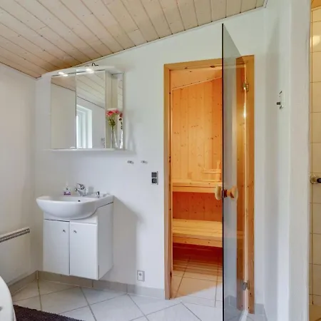 Holiday Alvi - 400m To The Inlet In Ne Jutland By Interhome * Storvorde