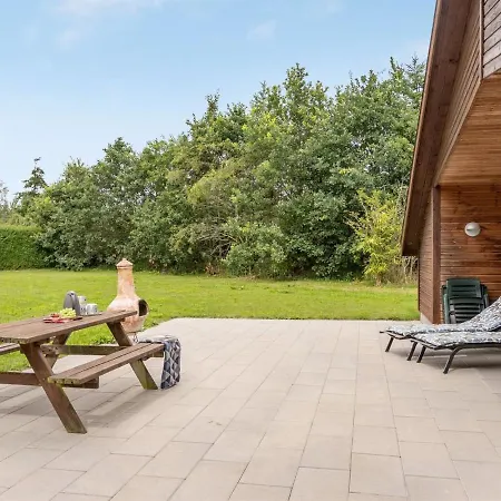 Holiday Alvi - 400m To The Inlet In Ne Jutland By Interhome Storvorde